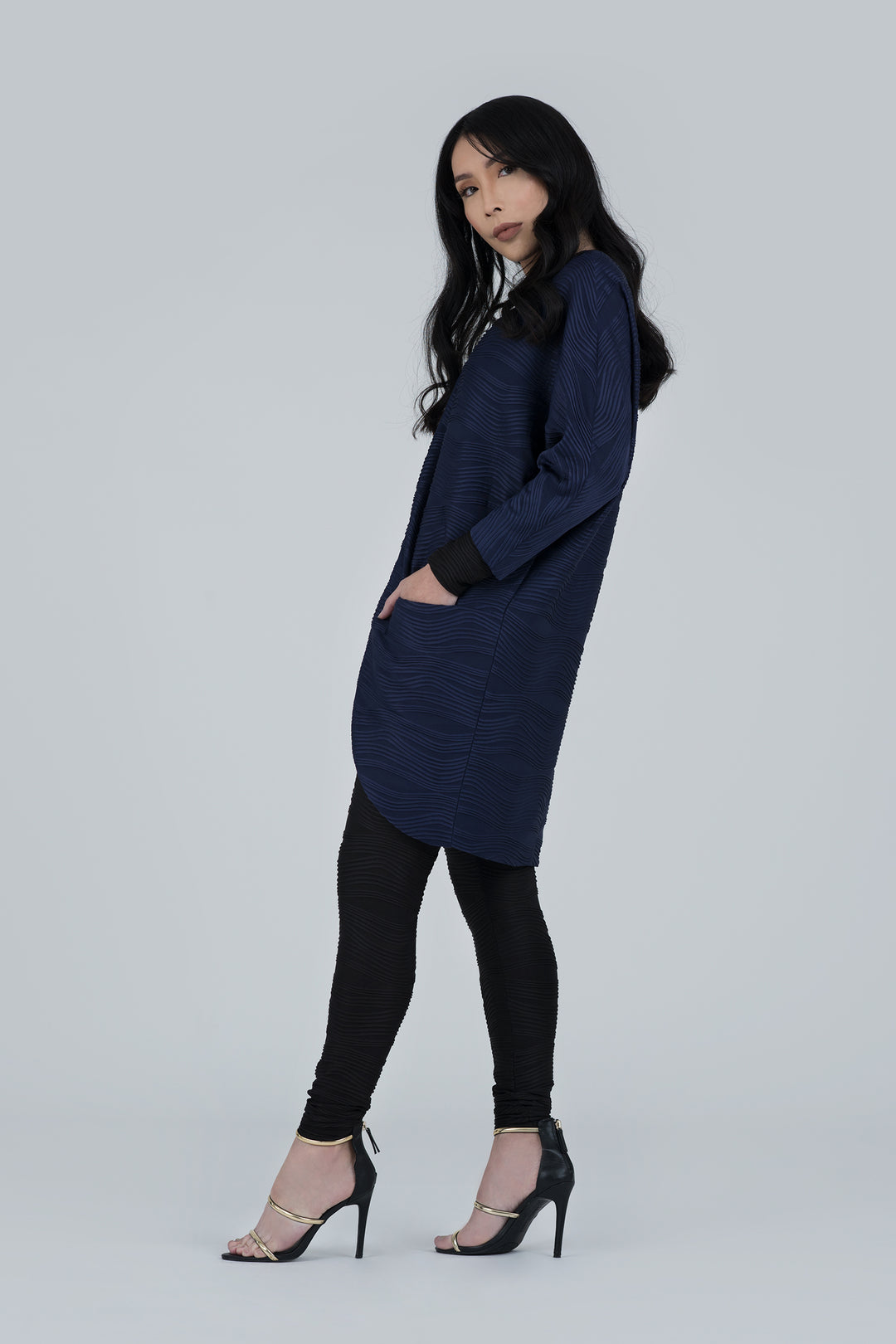 [PRE-ORDER] Black Big Pocket Conwave Knit Kimono Coat