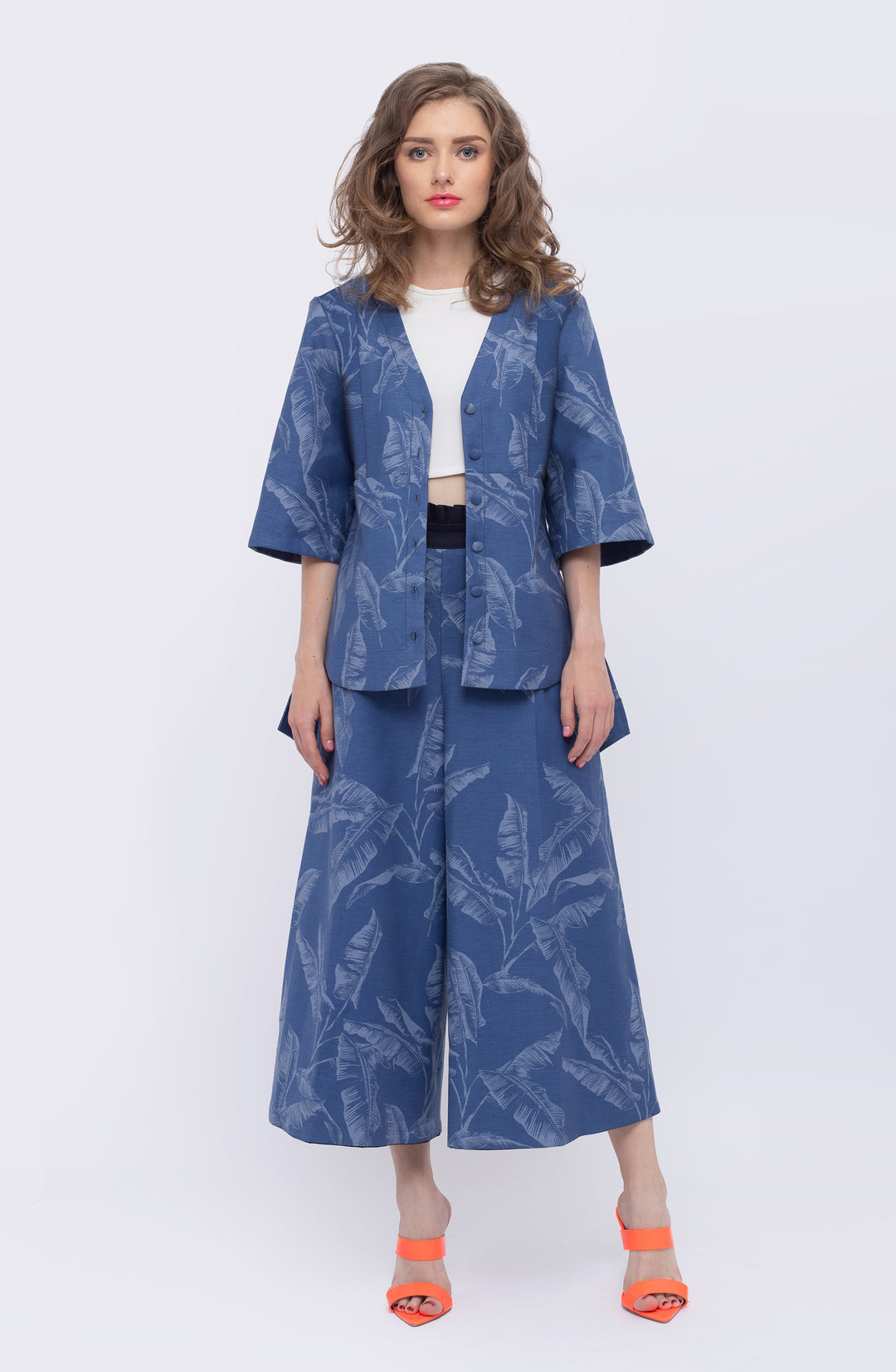 Bayou Palms Print Denim Handkerchief Hem Top - front view